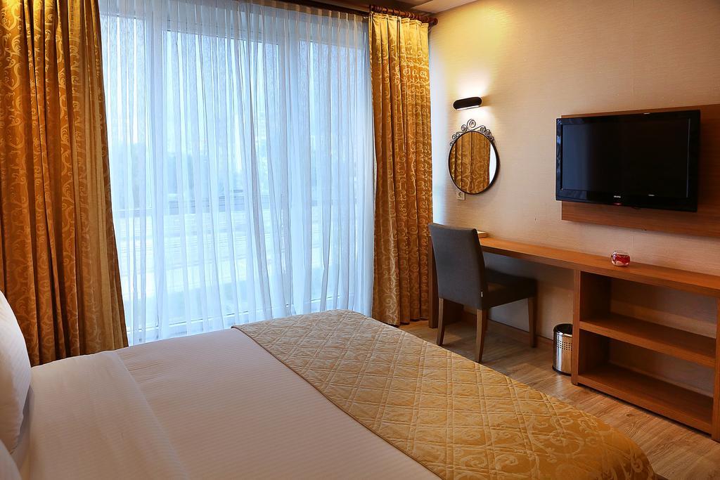 Imperial Park Hotel Ізміт Номер фото