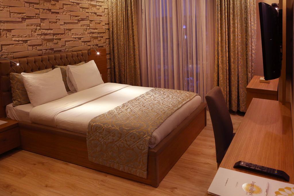 Imperial Park Hotel Ізміт Номер фото