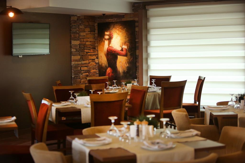 Imperial Park Hotel Ізміт Екстер'єр фото